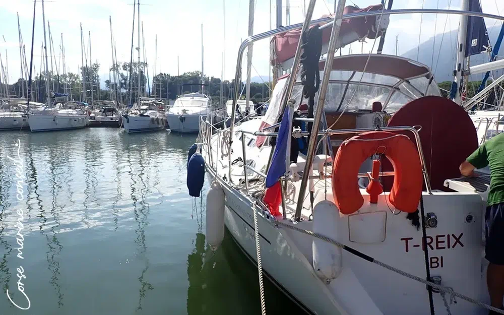 slider 37 Beneteau Oceanis 393 Clipper