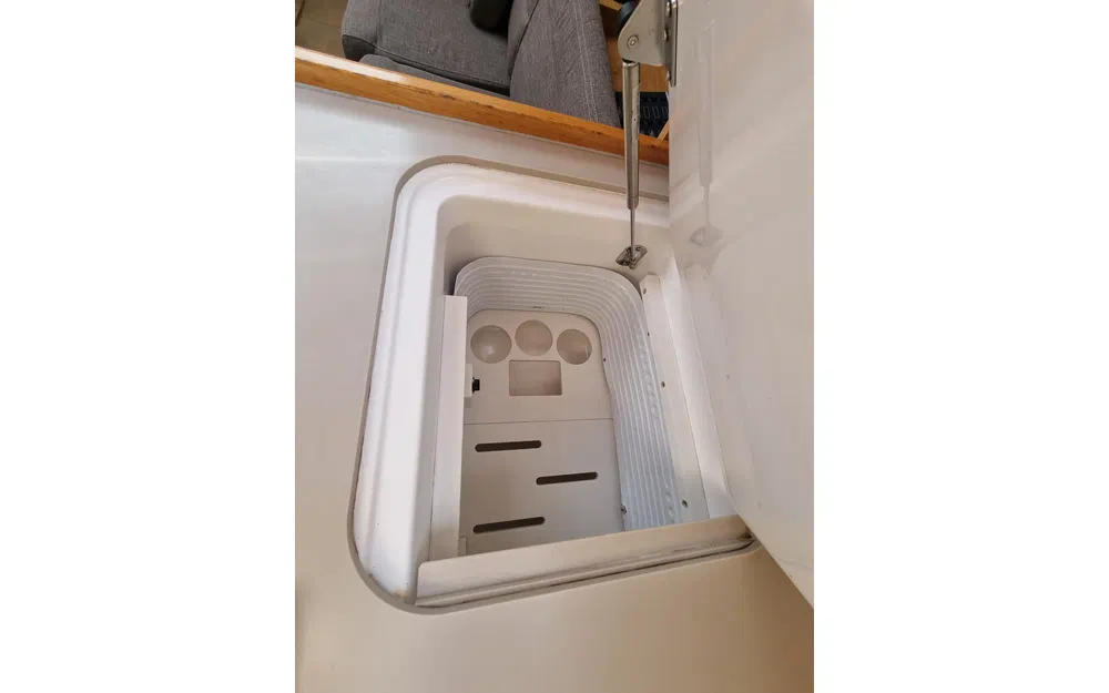 slider 16 Dufour 382 Grand Large