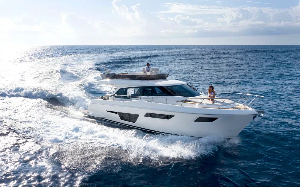 slider 2 Ferretti 500