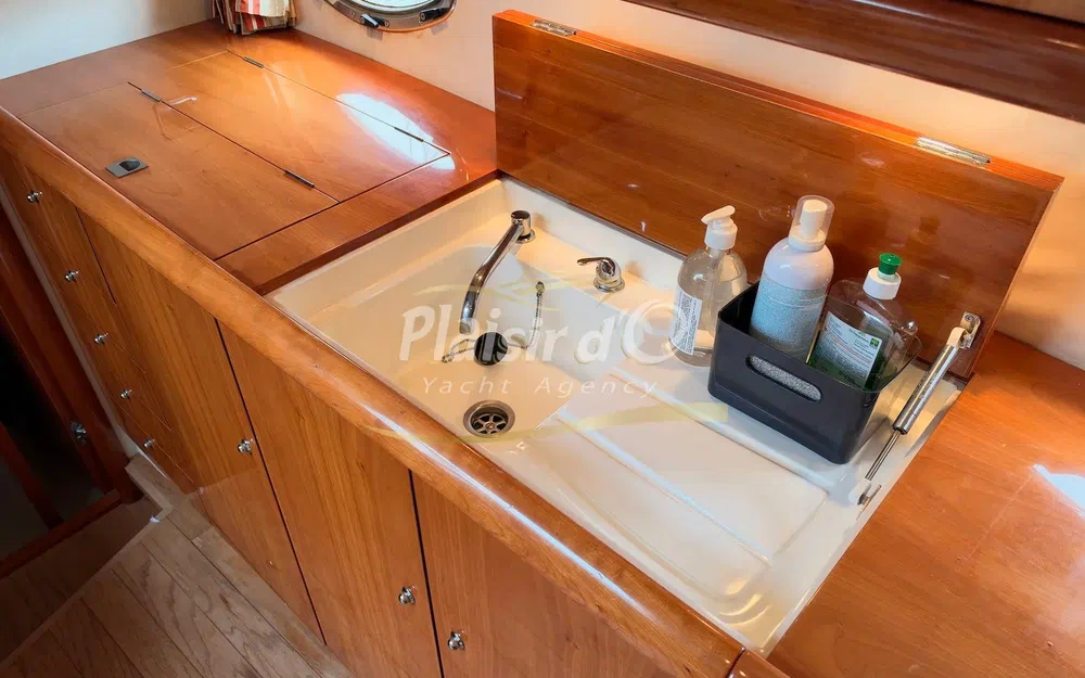 slider 31 Sunseeker Camargue 50