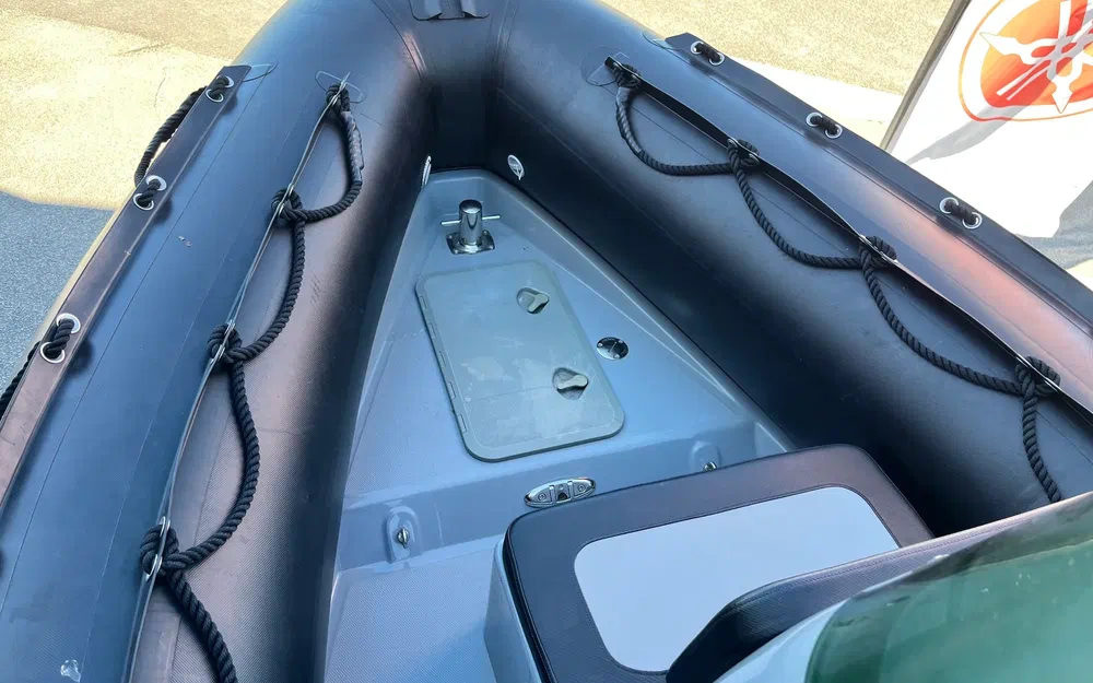 slider 9 3D Tender Patrol 550