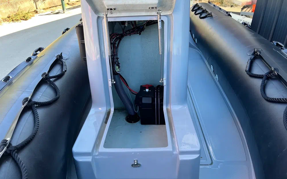 slider 11 3D Tender Patrol 550