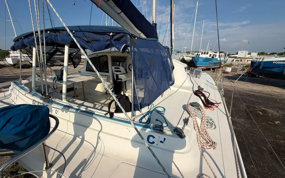 slider 14 Fountaine Pajot Venezia 42