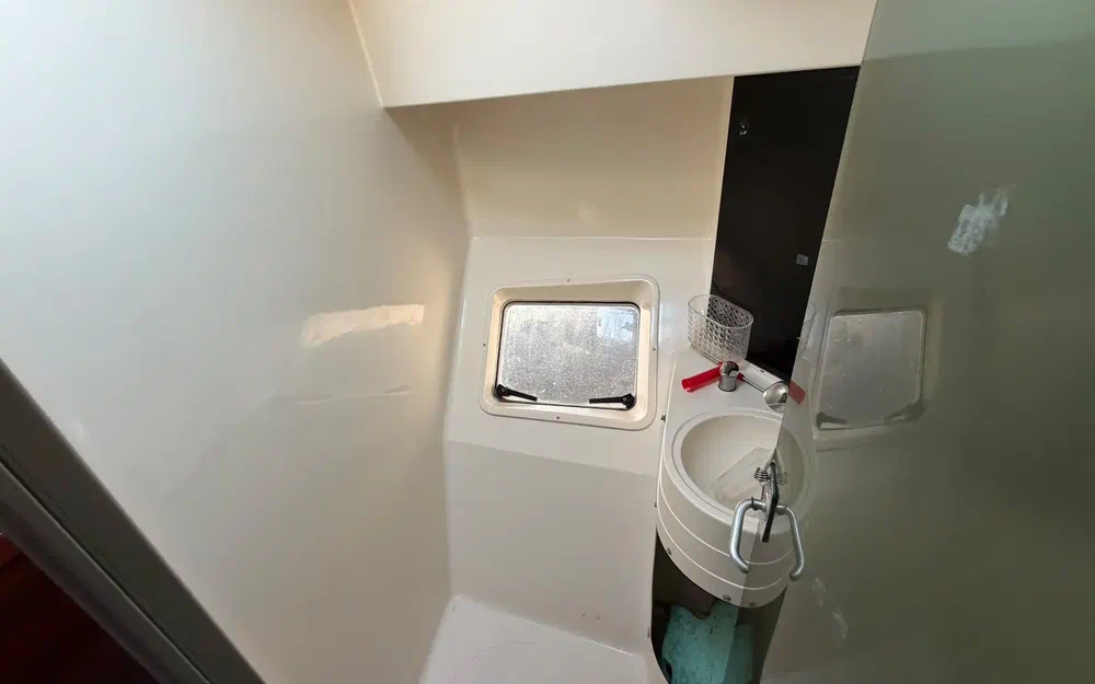 slider 29 Fountaine Pajot Venezia 42