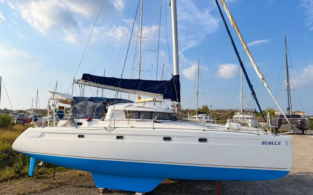 slider 3 Fountaine Pajot Venezia 42