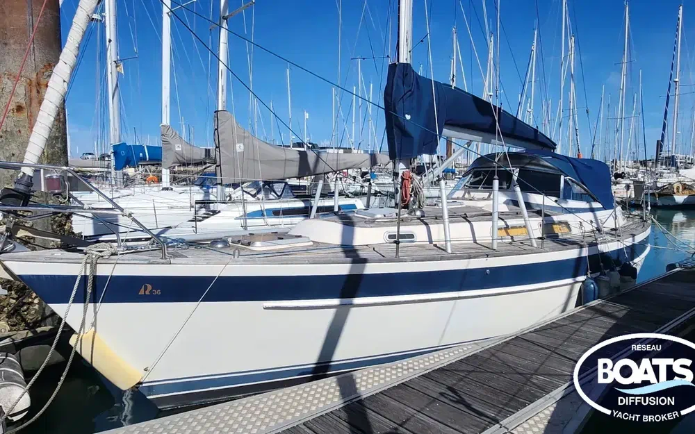 slider 0 Hallberg Rassy 36
