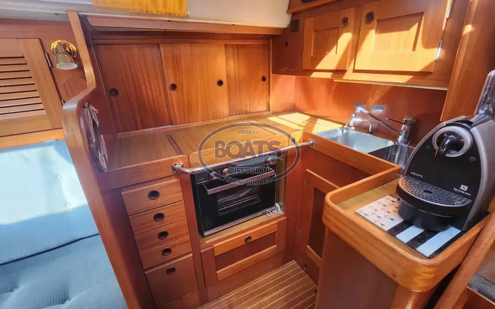 slider 2 Hallberg Rassy 36
