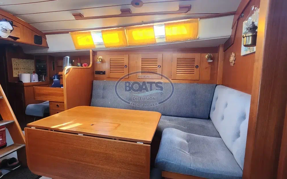 slider 6 Hallberg Rassy 36