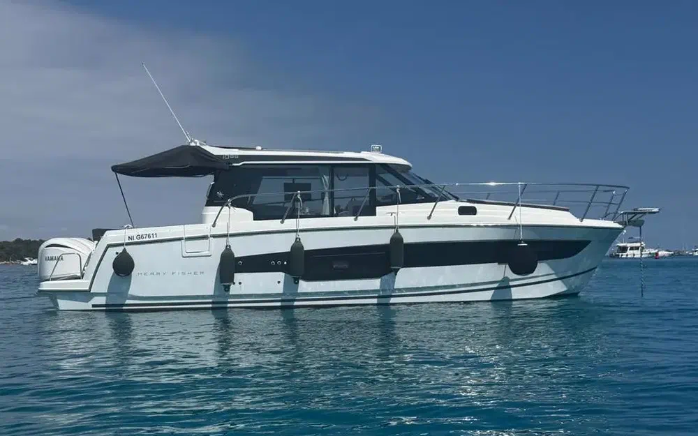 slider 1 Jeanneau Merry Fisher 1095