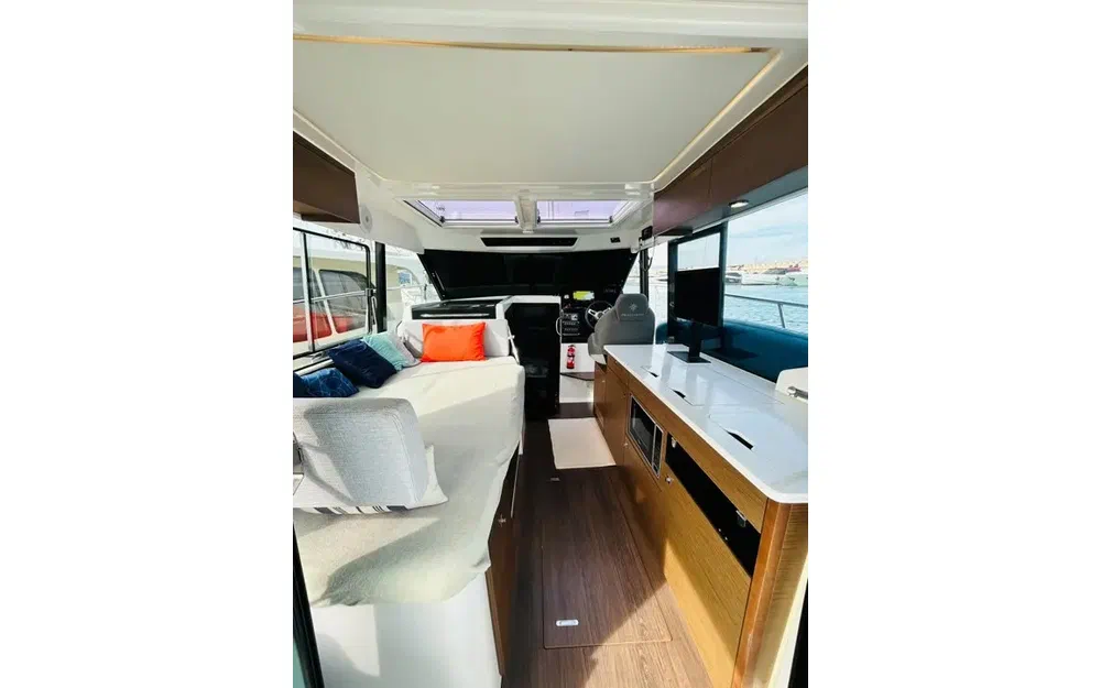 slider 4 Jeanneau Merry Fisher 1095