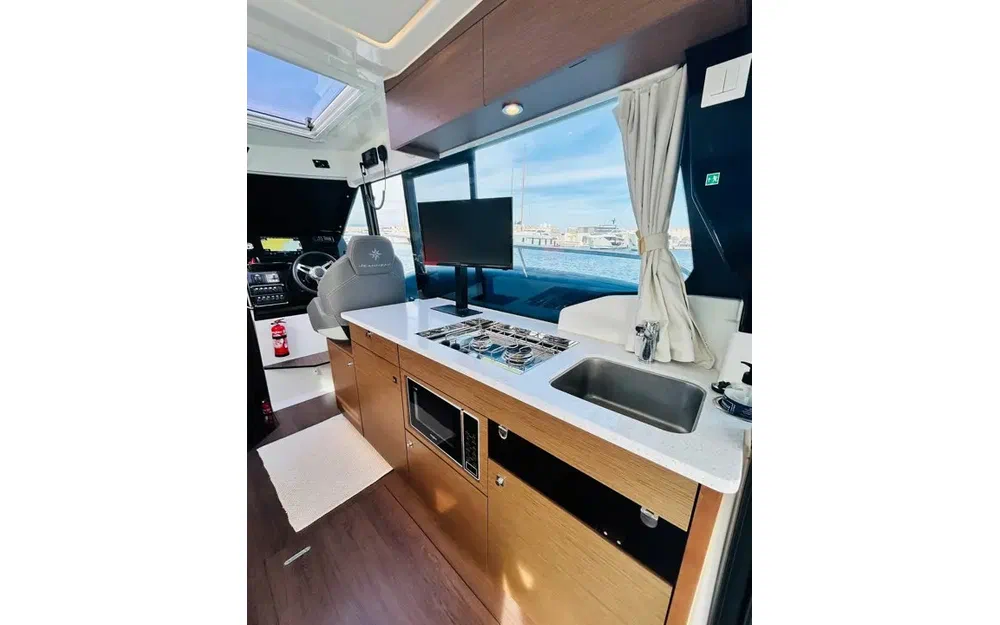 slider 5 Jeanneau Merry Fisher 1095