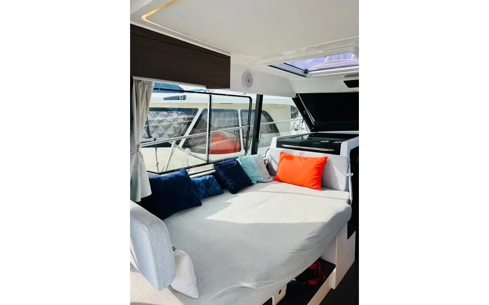 slider 6 Jeanneau Merry Fisher 1095