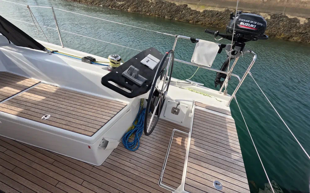 slider 13 Dufour 41