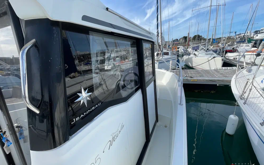 slider 9 Jeanneau Merry Fisher 695 Marlin