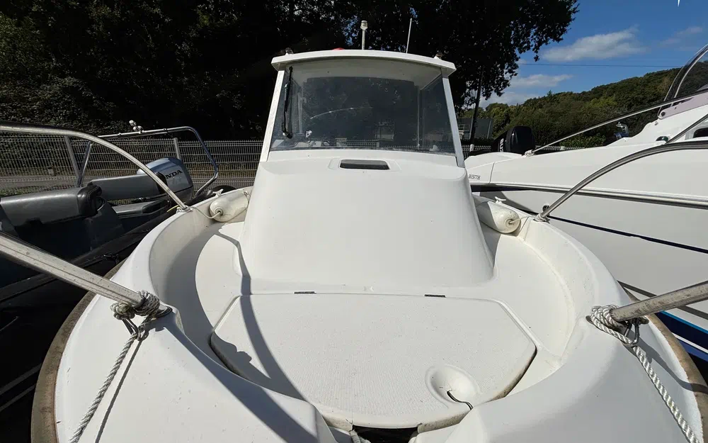 slider 2 Beneteau Antares 500 Calanque