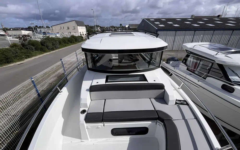 slider 9 Jeanneau Merry Fisher 895 Sport