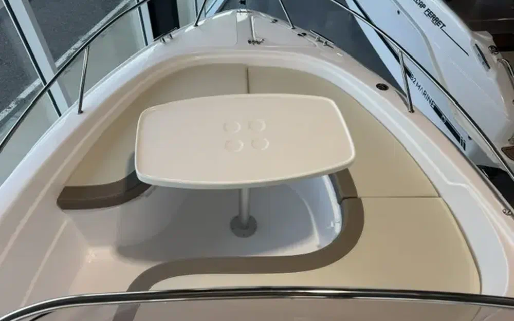 slider 7 B2 Marine 652 Open
