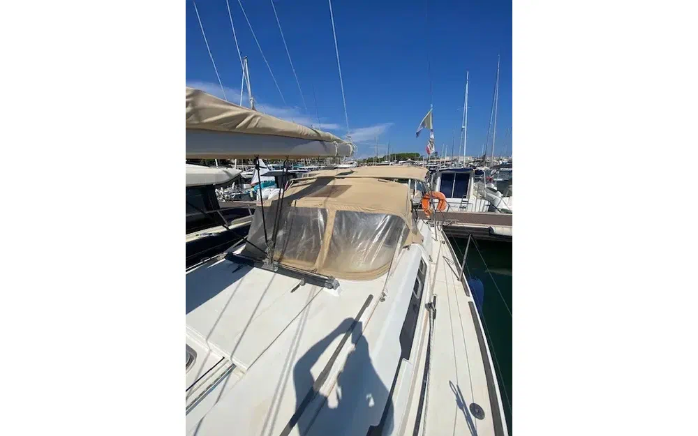 slider 12 Dufour 405