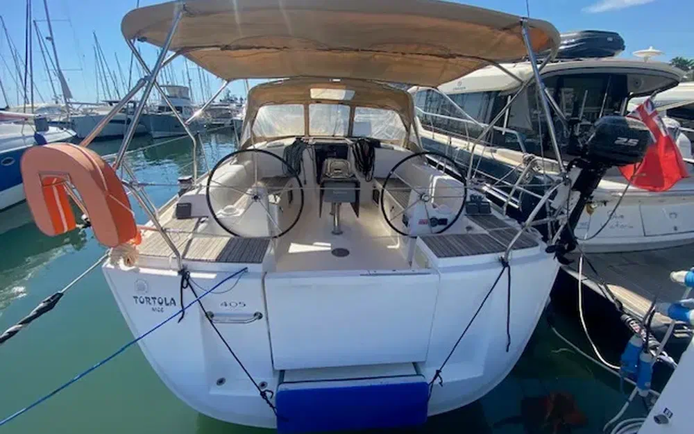 slider 1 Dufour 405