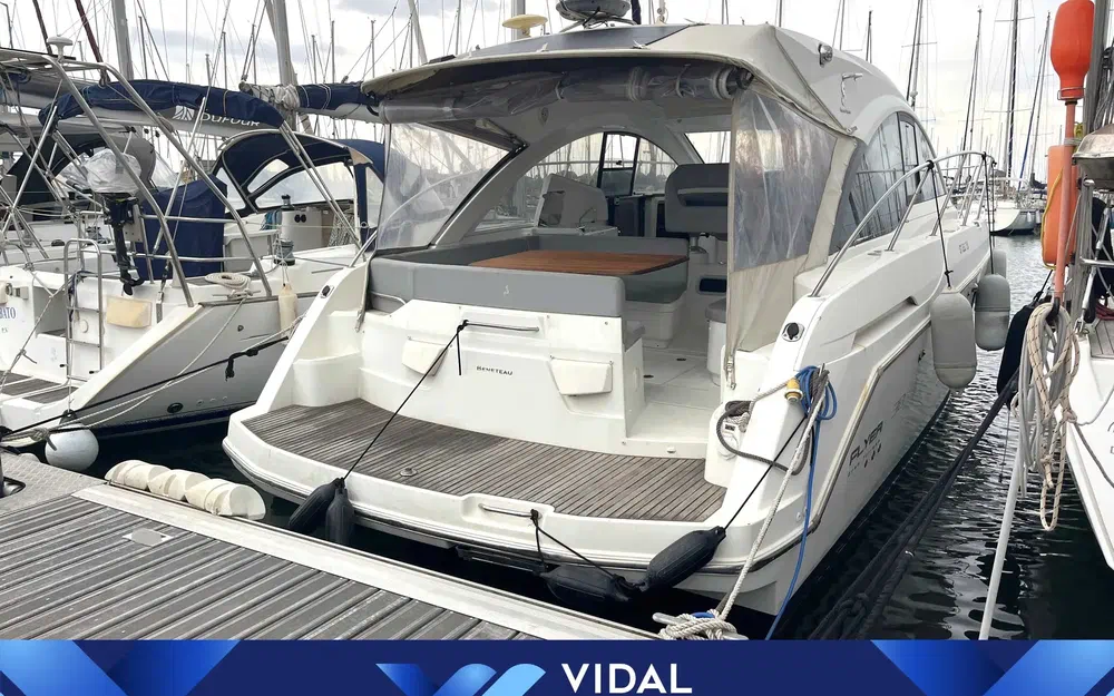 slider 0 Beneteau Gran Turismo 38