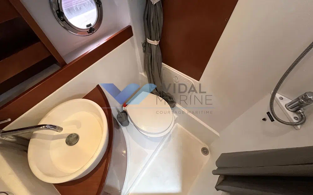 slider 9 Beneteau Gran Turismo 38