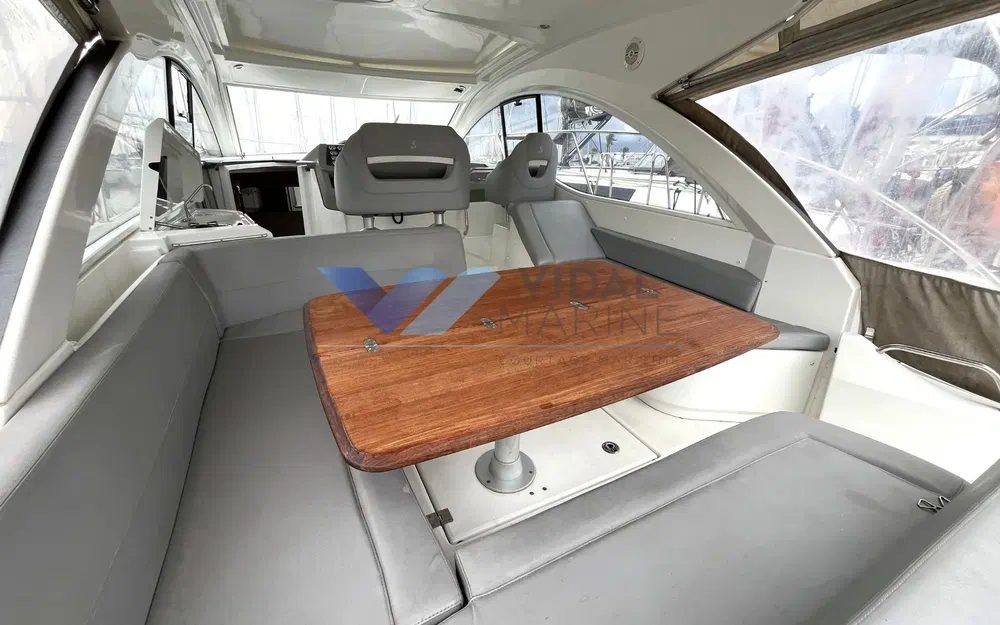 slider 14 Beneteau Gran Turismo 38