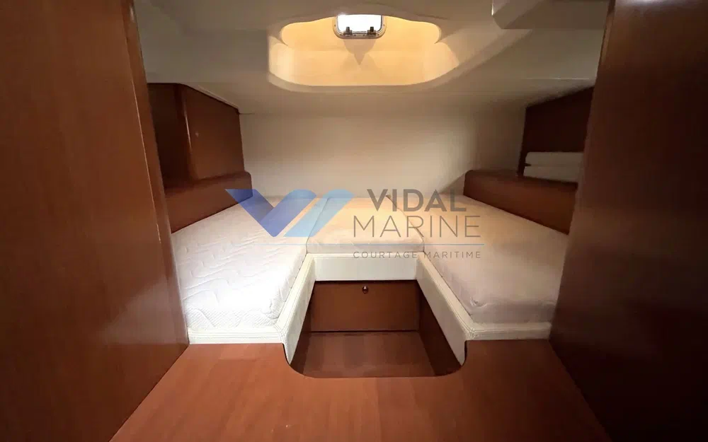 slider 6 Beneteau Gran Turismo 38