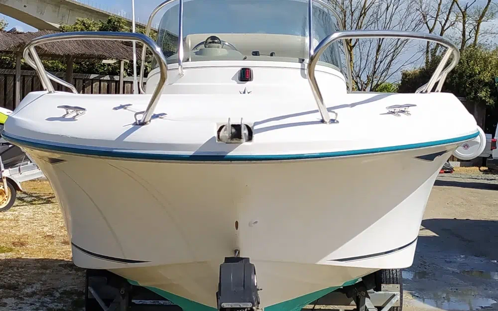 slider 0 Jeanneau Cap Camarat 625 Luxe