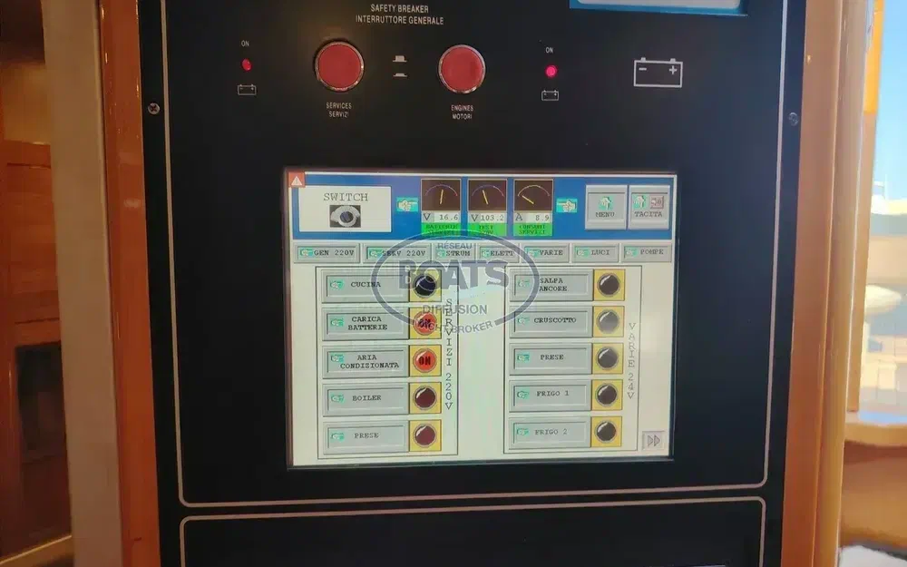 slider 11 Raffaelli Shamal 40