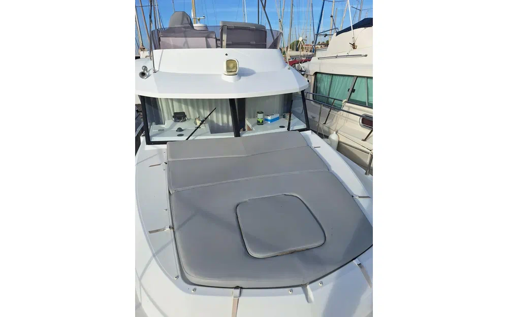slider 9 Beneteau Swift Trawler 30