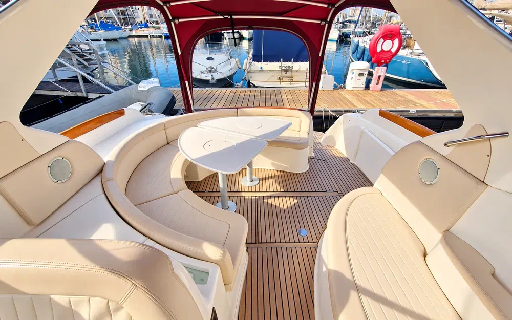 slider 9 Jeanneau Prestige 34 Open