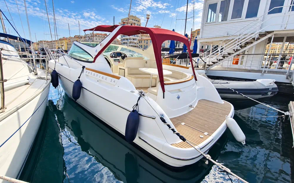 slider 1 Jeanneau Prestige 34 Open