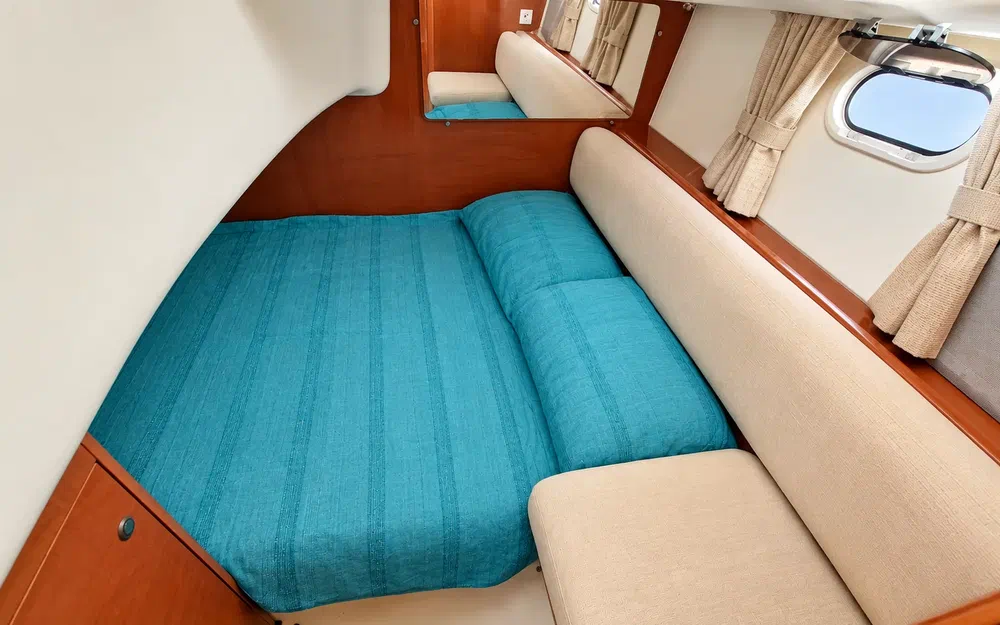 slider 14 Jeanneau Prestige 34 Open