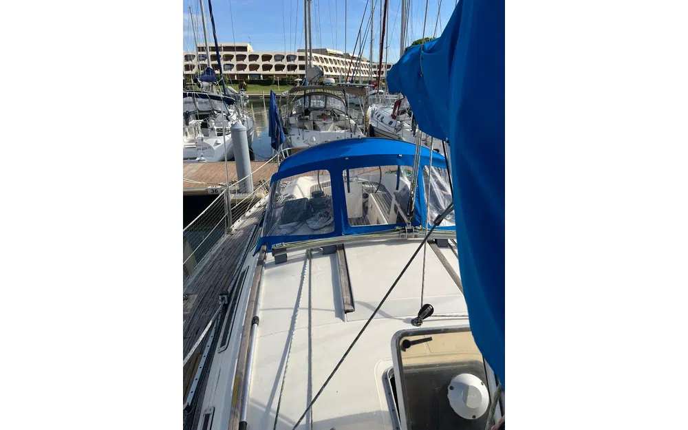 slider 10 Jeanneau Sun Legend 41