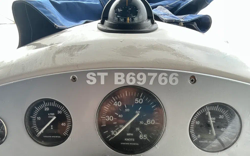 slider 14 Sessa Marine Oyster 30