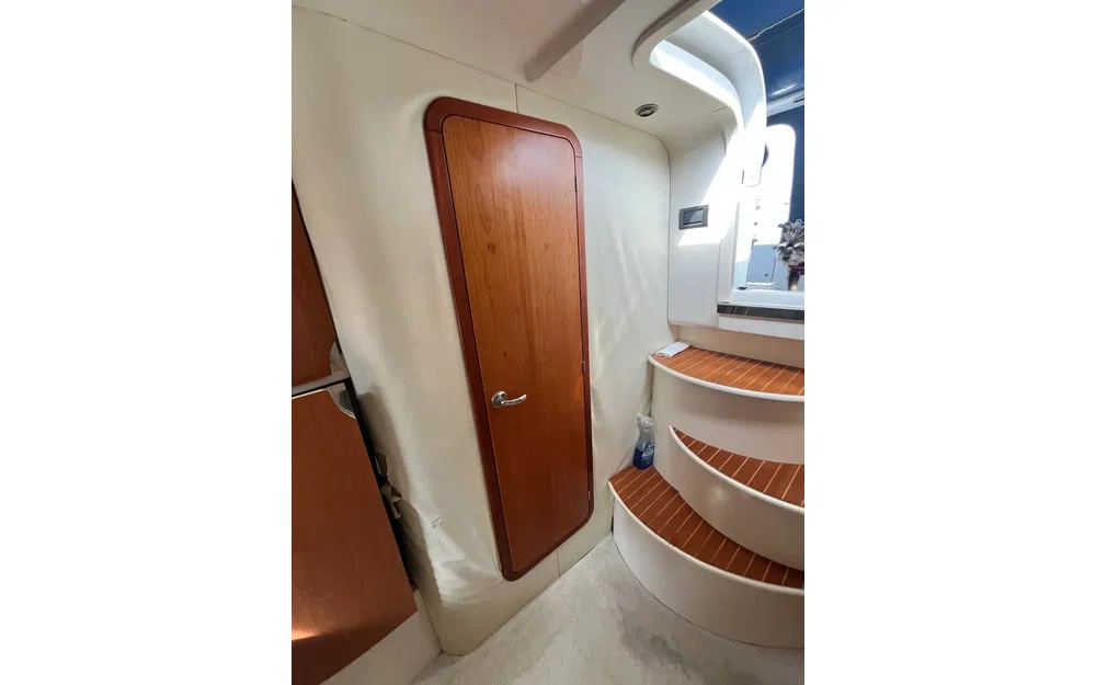 slider 33 Sessa Marine Oyster 30