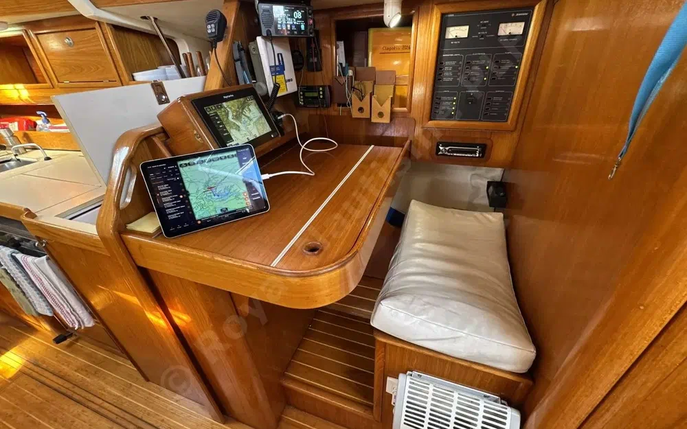 slider 18 Jeanneau Sun Odyssey 39