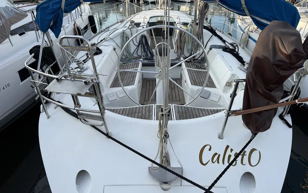 slider 3 Beneteau First 41 S5