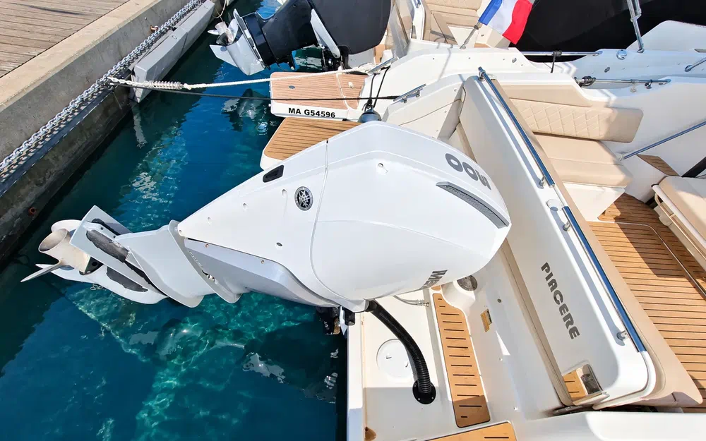 slider 15 Quicksilver Activ 875 Sundeck