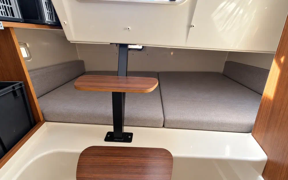 slider 5 Quicksilver Activ 875 Sundeck