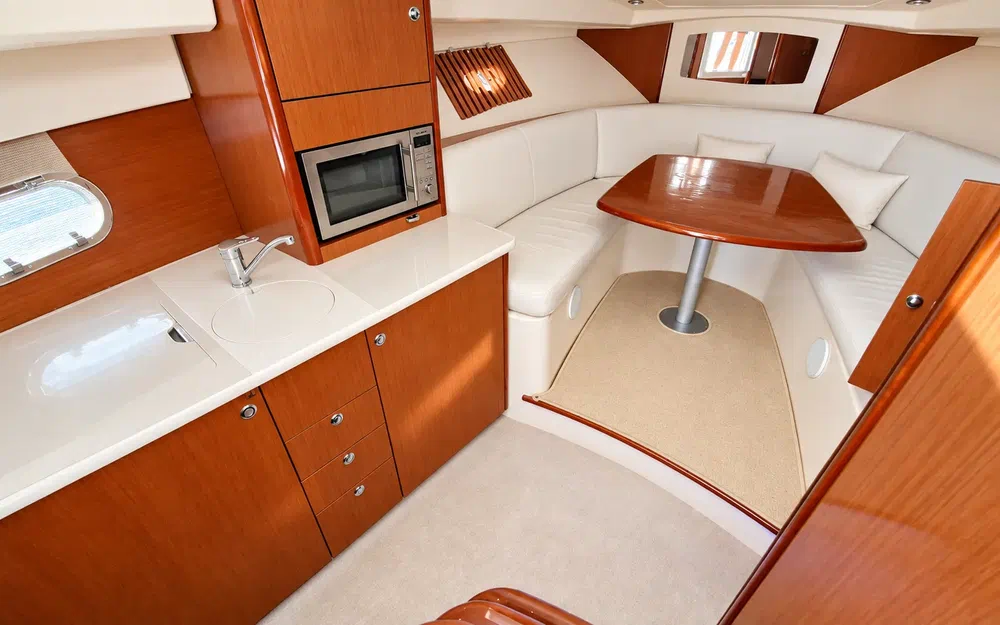 slider 11 Jeanneau Prestige 30 S Hard Top