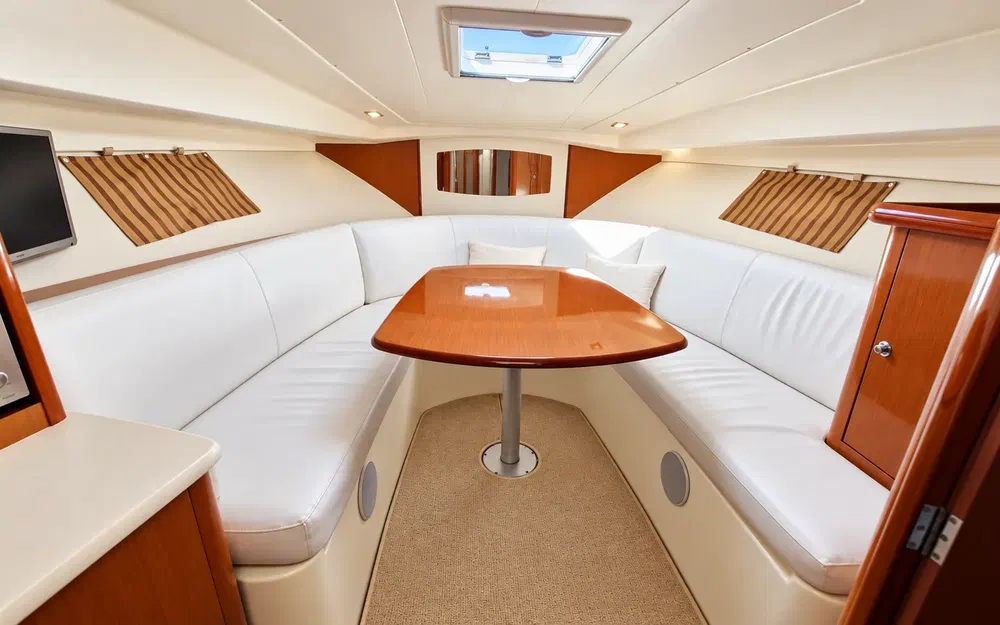 slider 10 Jeanneau Prestige 30 S Hard Top