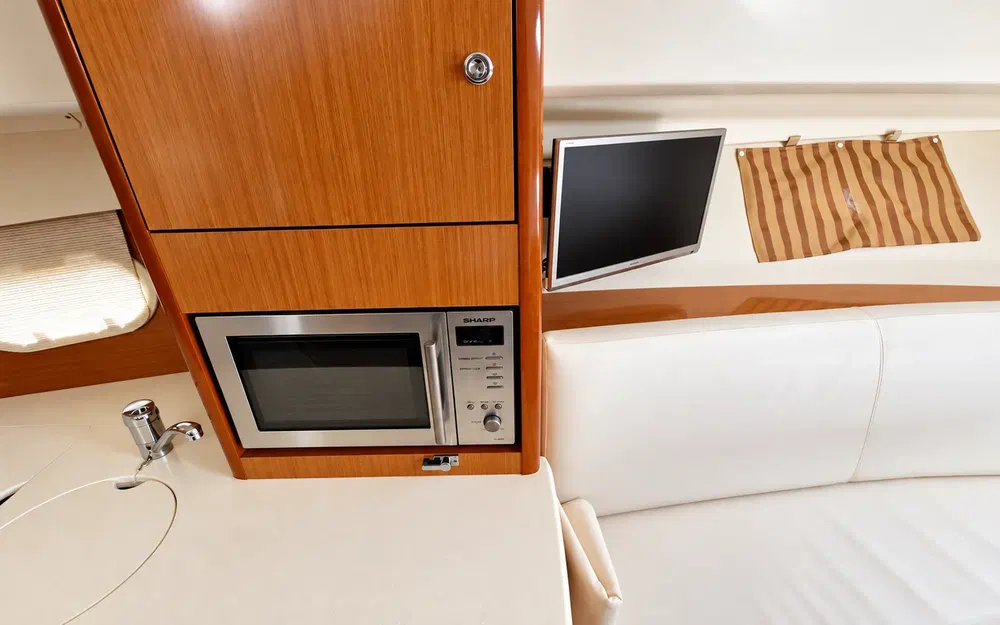 slider 16 Jeanneau Prestige 30 S Hard Top