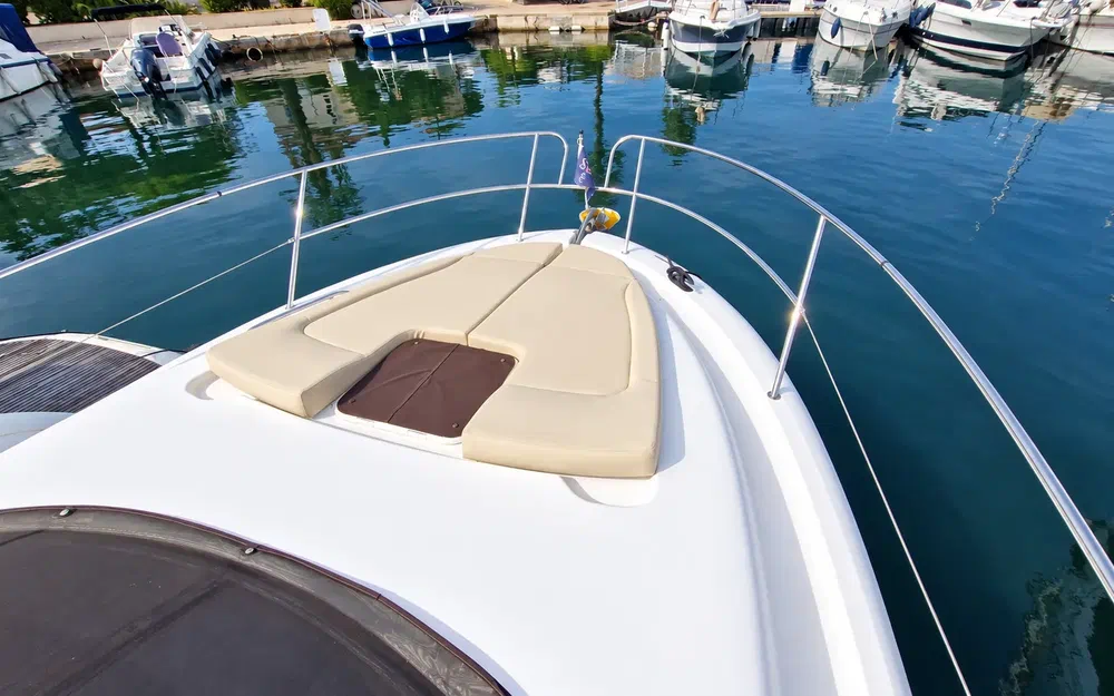 slider 5 Jeanneau Prestige 30 S Hard Top
