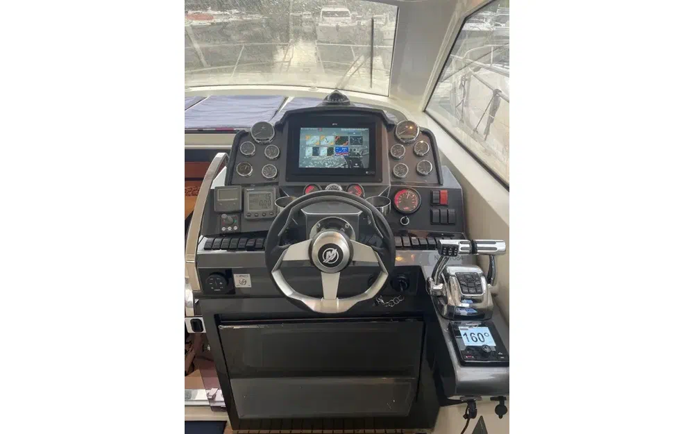 slider 7 Galeon 385 Hts