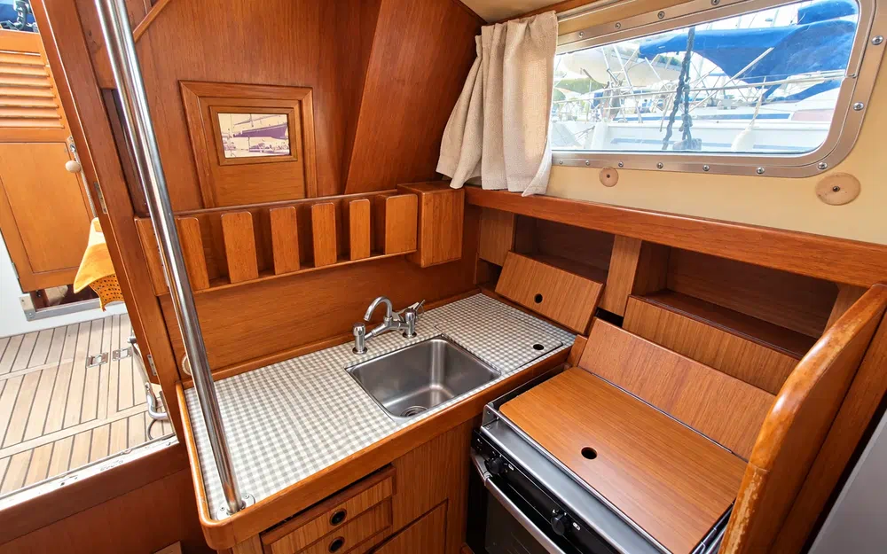 slider 11 Camper & Nicholson Nicholson 38