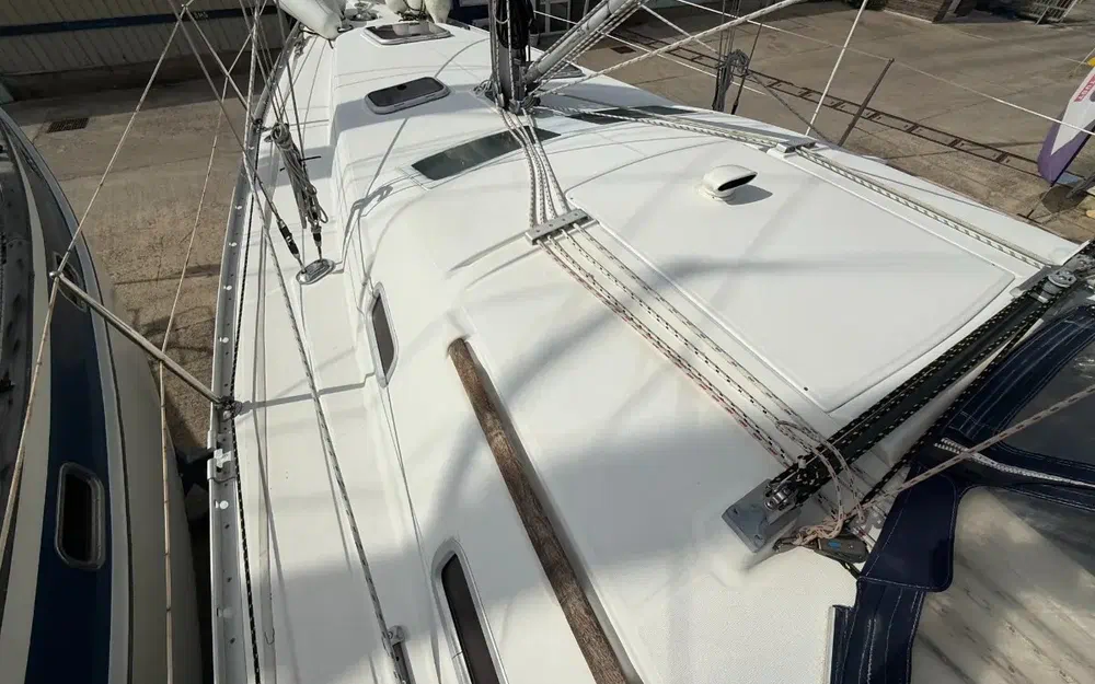 slider 8 Beneteau Oceanis 343 Clipper