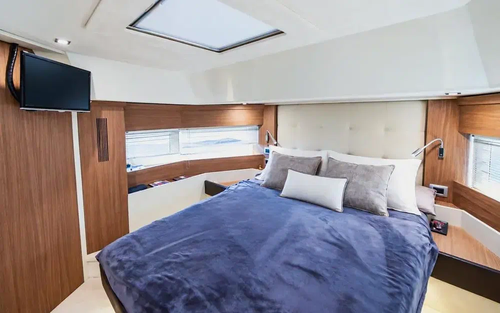 slider 23 Cranchi Eco Trawler 43