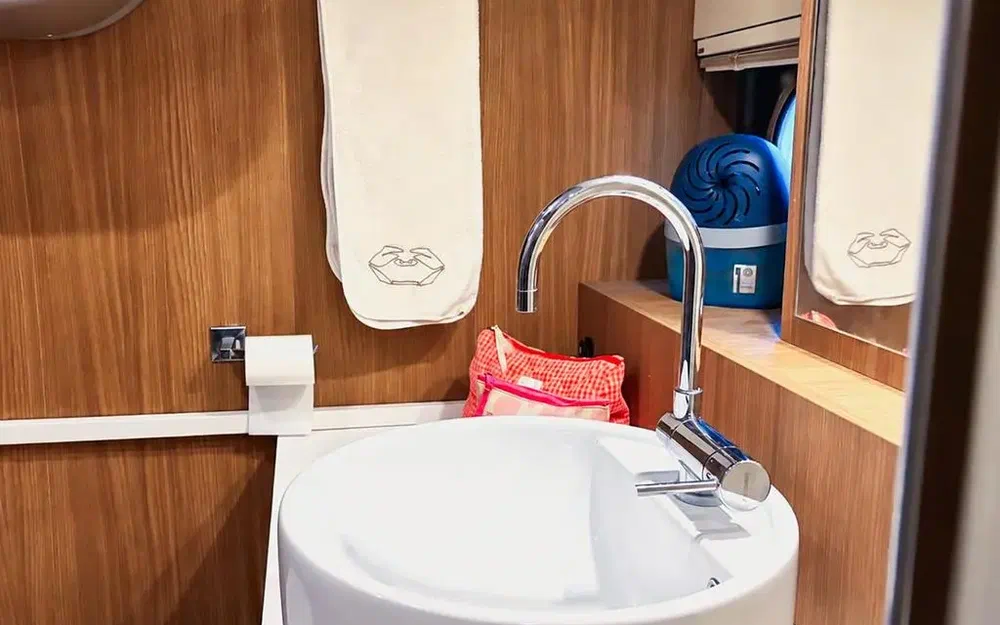 slider 32 Cranchi Eco Trawler 43