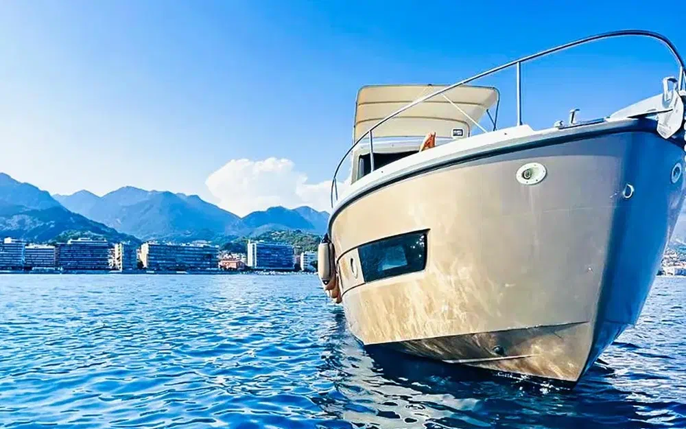 slider 3 Cranchi Eco Trawler 43